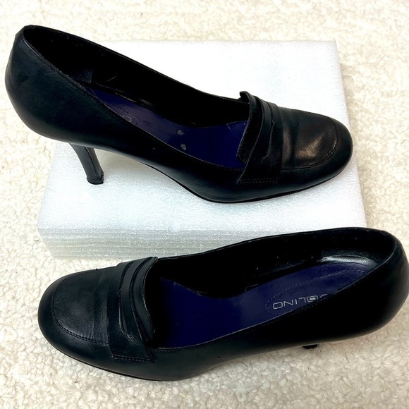 Bandolino Brand Loafer Style 3" Heels Size 8M - Picture 3 of 8